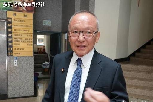 江启臣走访基层遇民众喊“江市长”